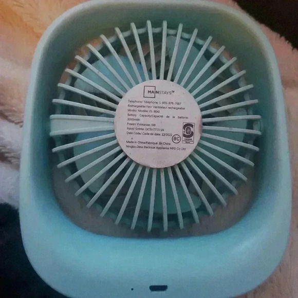 Mini desk fan - Picture 2 of 2